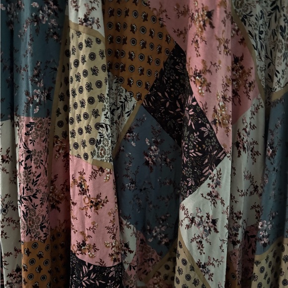 LOVE IN Women's Tunic Top Faux Suede Feel & Patchwork Size Small Oversized - Picture 4 of 7